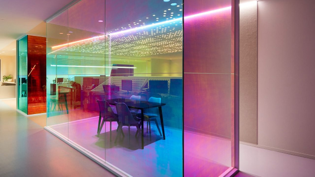 Decorative dichroic film